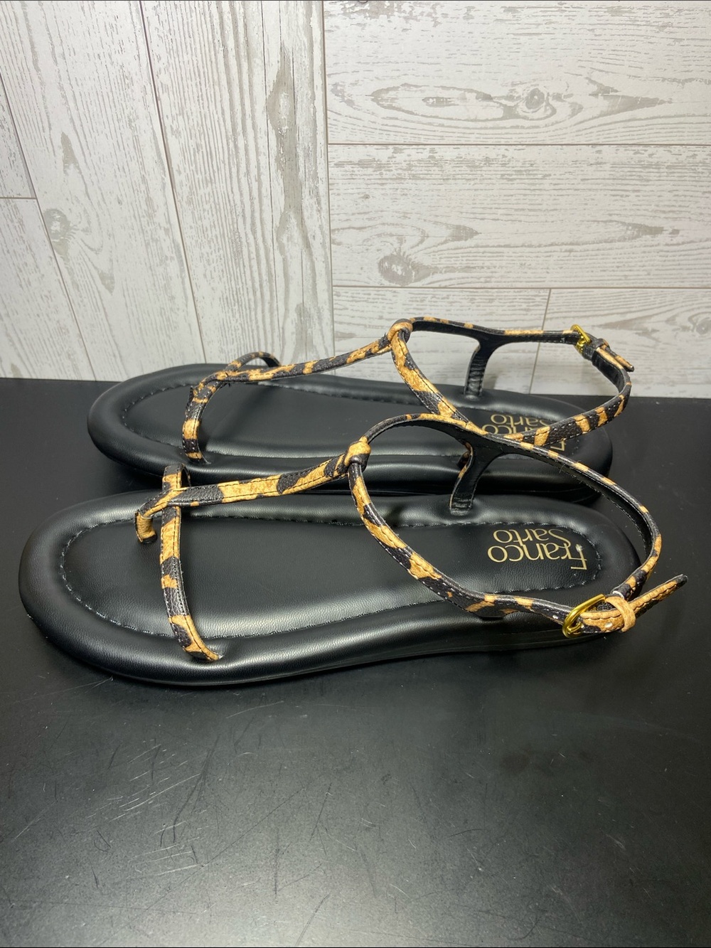 Franco Sarto Joela Leopard Print T-Strap Flat Sandals Women’s Size:8M - Picture 8 of 9